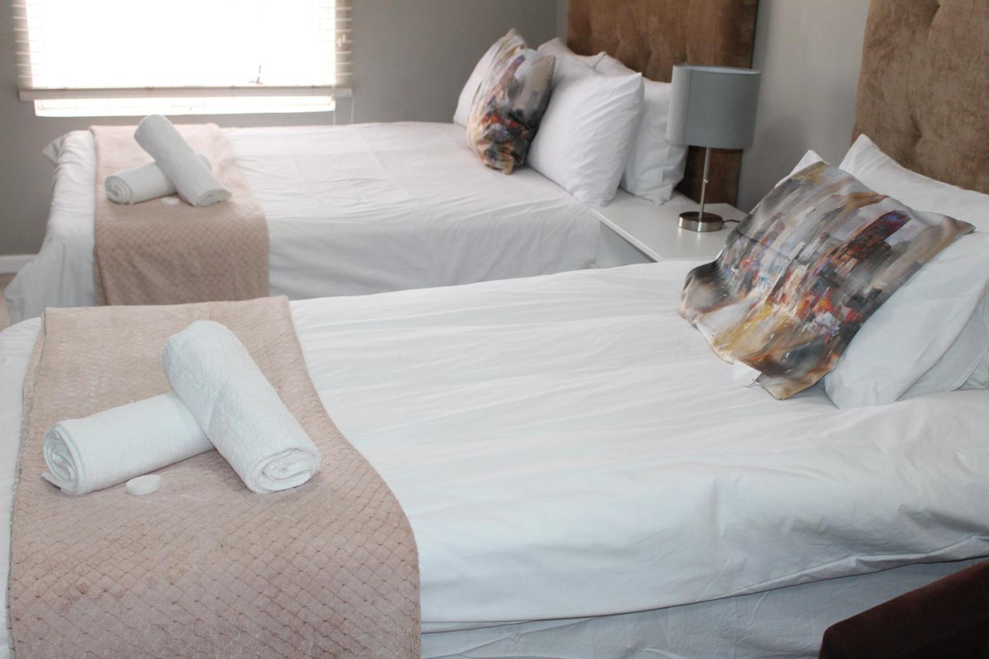 103Onwallace Self Catering Guest House Ciudad del Cabo Exterior foto