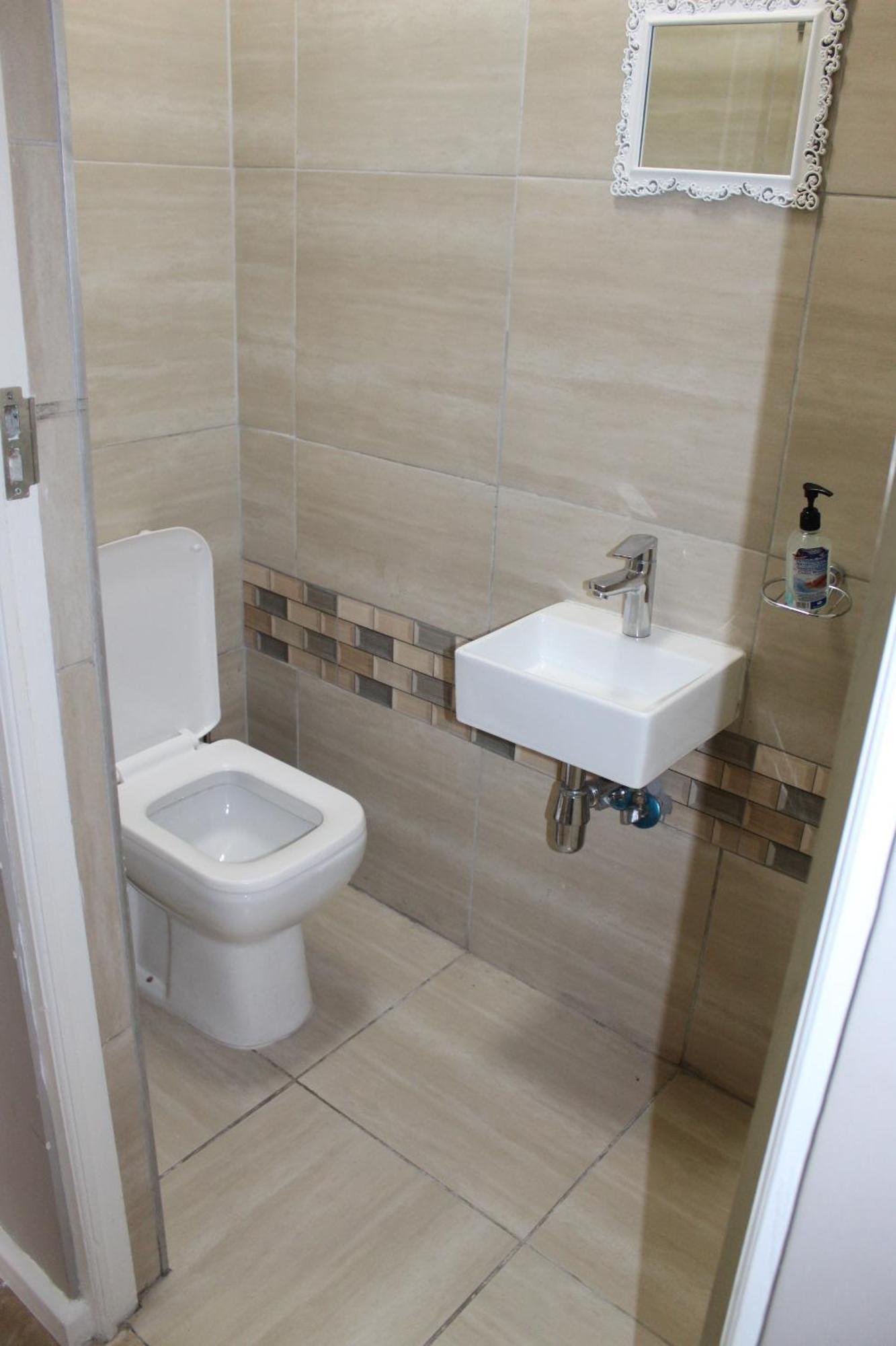 103Onwallace Self Catering Guest House Ciudad del Cabo Exterior foto